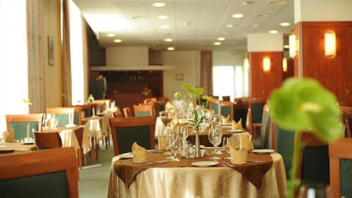 Hotel Repce Gold
