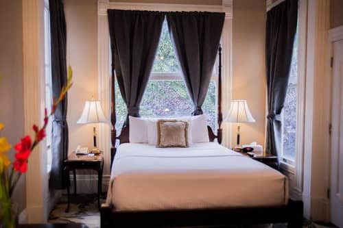 The Sterling Hotel