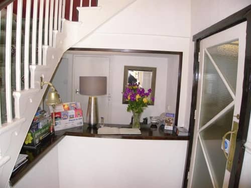 Beach House Hotel - Guest house