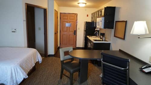 Affordable Suites of America Tulsa