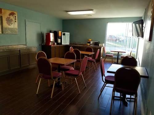 Blue Way Inn and Suites Wichita