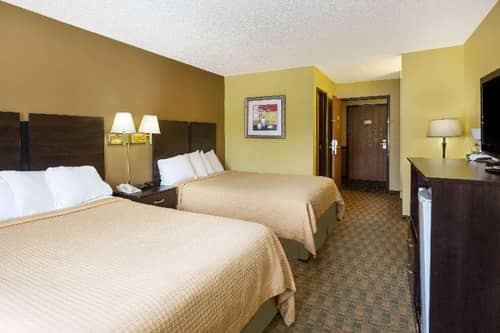 Days Inn by Wyndham Yankton SD
