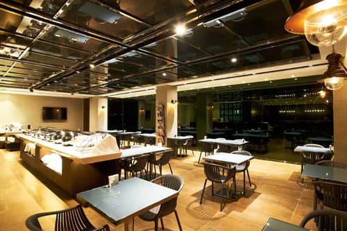 Royal Group Hotel -Bo Ai Branch