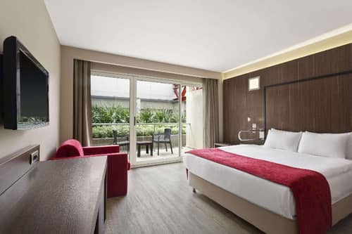 Ramada Encore By Wyndham Izmir