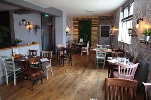 The Moseley Arms Hotel