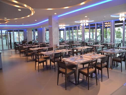 Vassos Nissi Plage Hotel & Spa