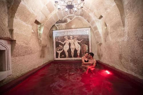 Elika Cave Suites & Spa