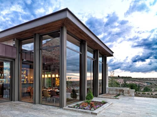 Ariana Sustainable Luxury Lodge