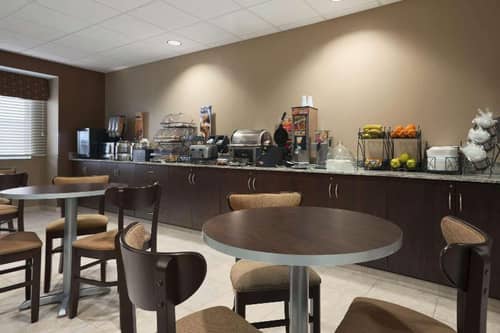 Microtel Inn & Suites By Wyndham Fairmont