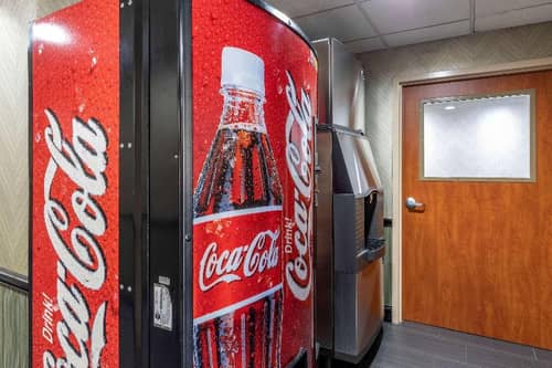 Comfort Inn & Suites Pauls Valley - City Lake