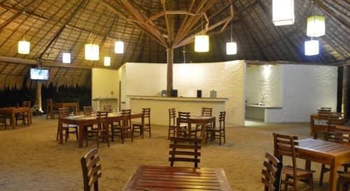 Giman Free Beach Resort