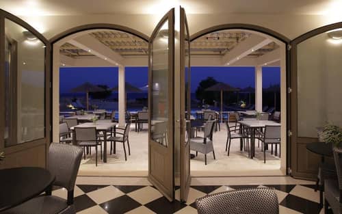 Costa Rossa Boutique Hotel