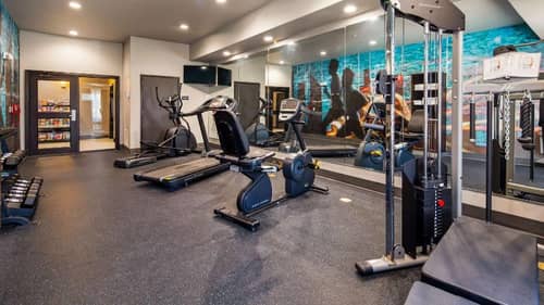 BEST WESTERN Plus Ardmore Inn & Suites