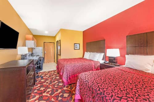 Days Inn & Suites by Wyndham El Dorado