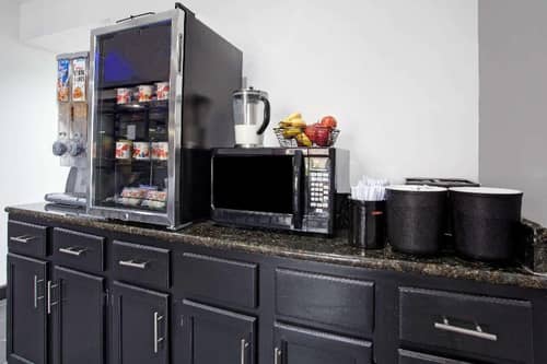 Ramada by Wyndham Pearl/Jackson Airport