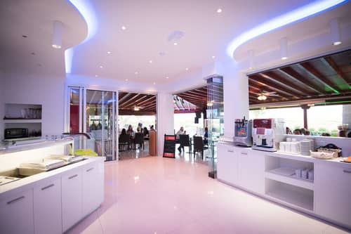 Loutsiana Hotel & Apartments