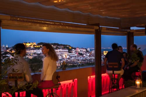 The Independente Suites & Terrace