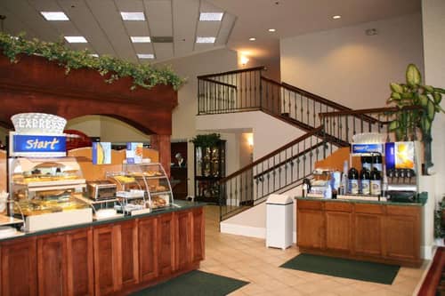 Holiday Inn Express and Suites Corinth