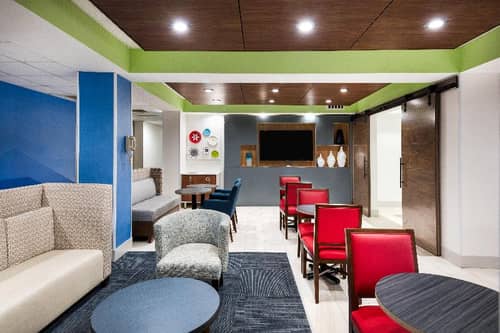Holiday Inn Express Hillsville