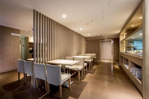 We Meet Taipei Hotel