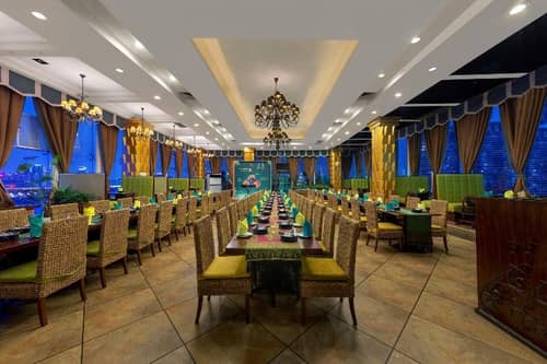 Holiday Inn Chengdu Century City-East tower