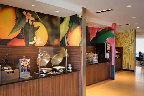 Fairfield Inn & Suites Dallas West/I-30