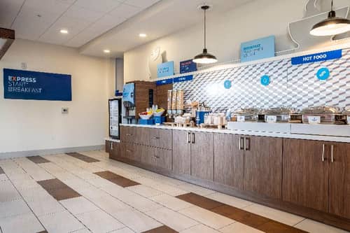 Holiday Inn Express and Suites-Platteville