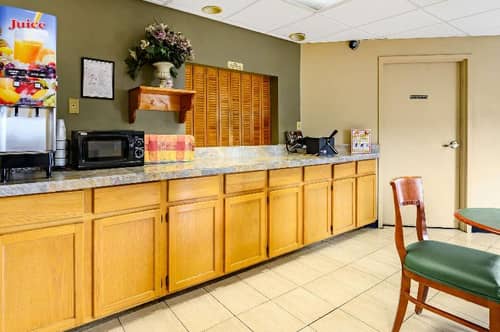 Econo Lodge