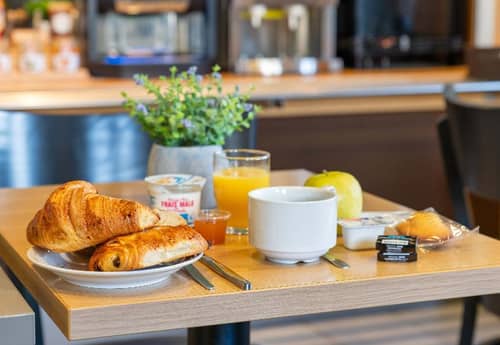 B&B Hôtel LYON Saint-Bonnet Mi-Plaine