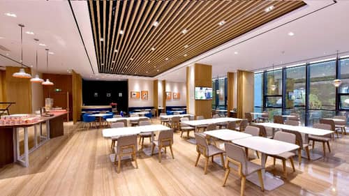 Holiday Inn Express Luanchuan