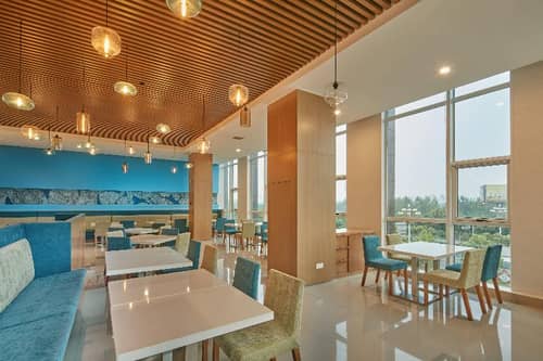 Holiday Inn Express Luoyang Yichuan