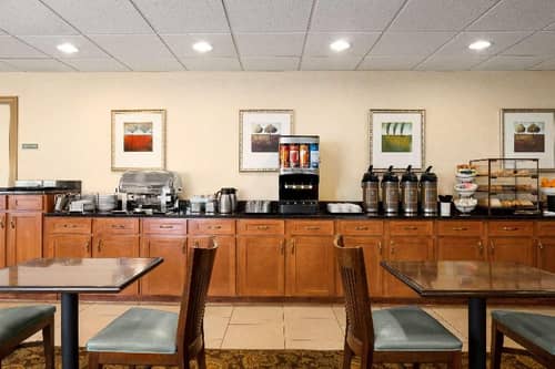 Country Inn Suites By Radisson Toledo South Oh