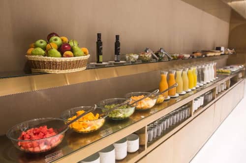 Dazzler By Wyndham Lima San Isidro