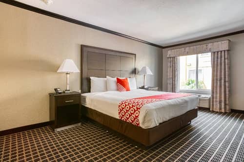 Alexis Hotel and Banquets Dallas Park Central Gall