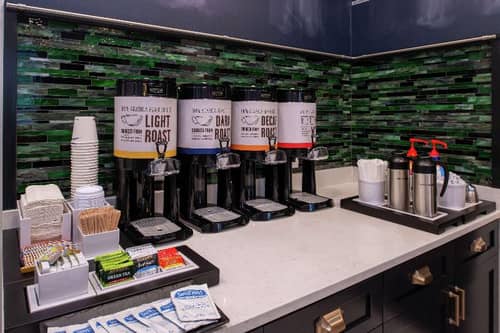 Hampton Inn & Suites Winston-Salem Downtown