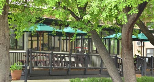 Cresta Riley's Hotel