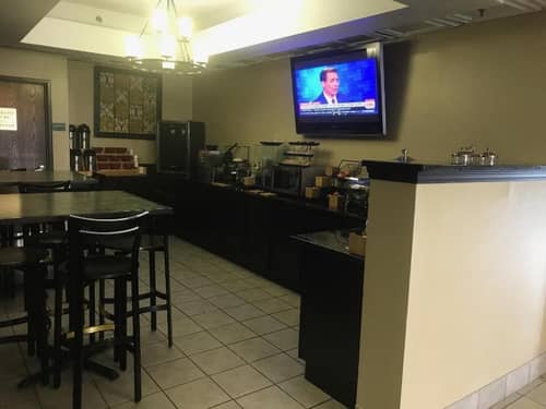 Econo Lodge Waynesboro Area