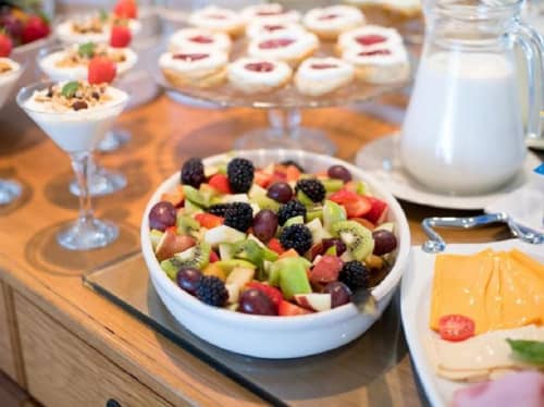 Bell Rosen Guest House & Conference Centre