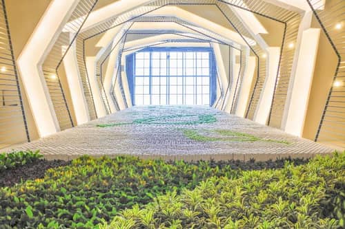 Green Hotel 2