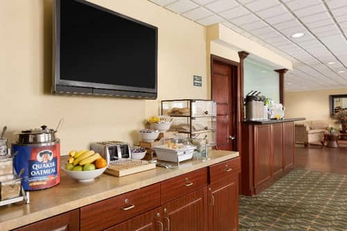 Country Inn & Suites by Radisson, Fredericksburg S