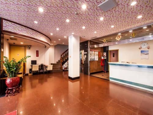 Ruei Gung Business Hotel