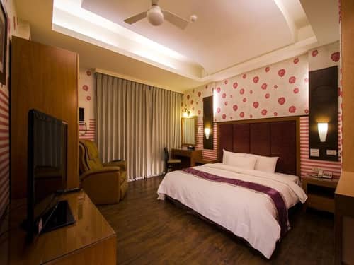 Rose Business Hotel