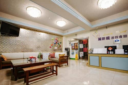 Lisinty Resort