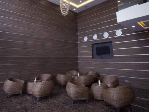 Elegant Hotel Pyi Thar Yar