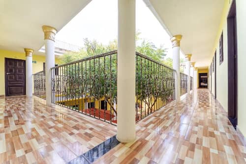 Hotel Retro
