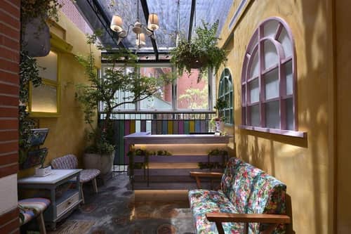 Dg Hotel