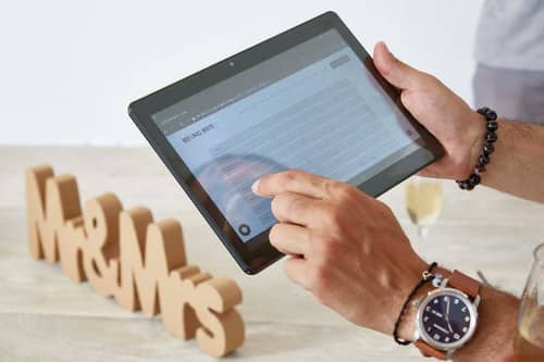 Mr and Mrs White Oia – Santorini