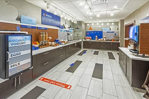 Holiday Inn Express & Sts Stafford NW-Sugar Land