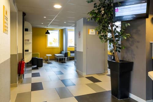 Premia Re Classe Roissy Aa Roport Charles De Gaull