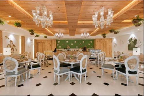 Ramada Plaza Wyndham Lucknow Hotel & Convention